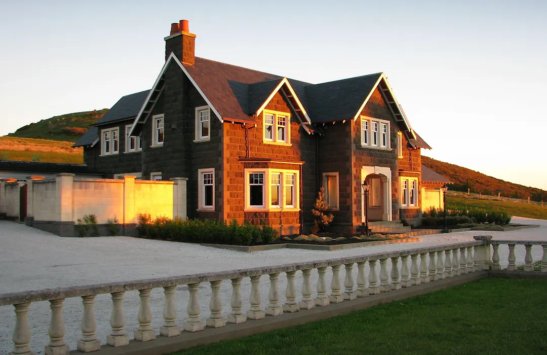 Camp Estate By Larnach Castle-1